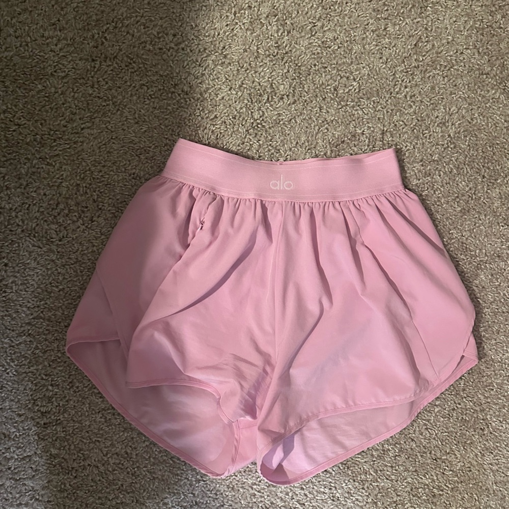 Alo Women's Match point Athletic Shorts- Candy Heart Pink